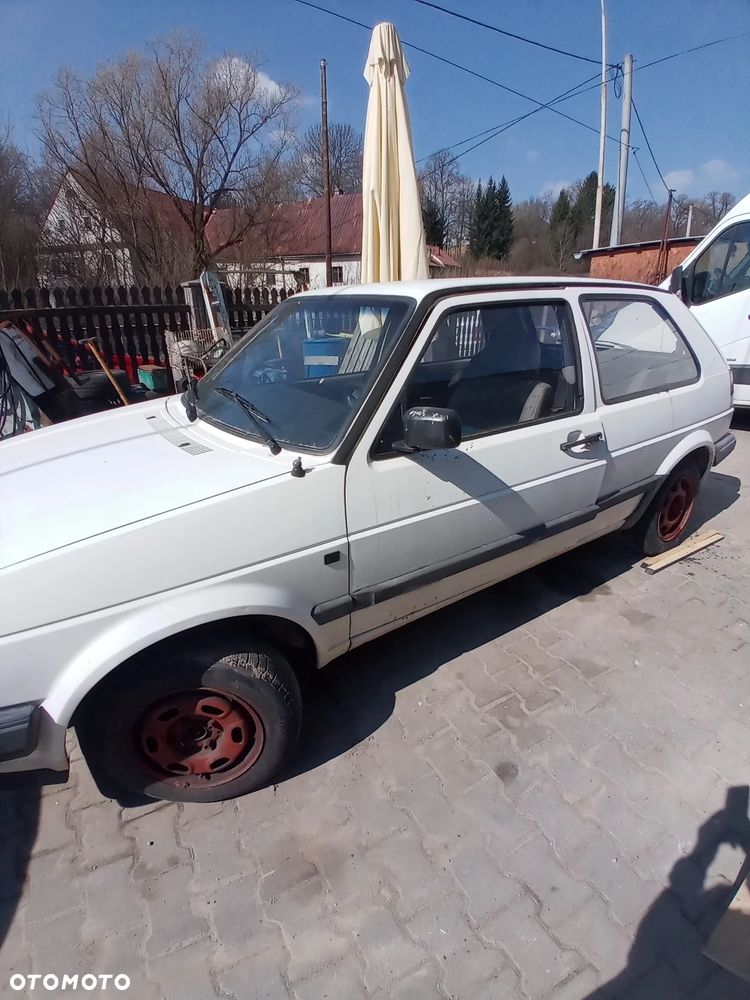 Volkswagen Golf 1.6 (C) D - 6