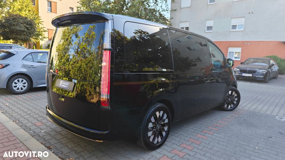 Hyundai Staria 2.2 CRDi Signature - 8