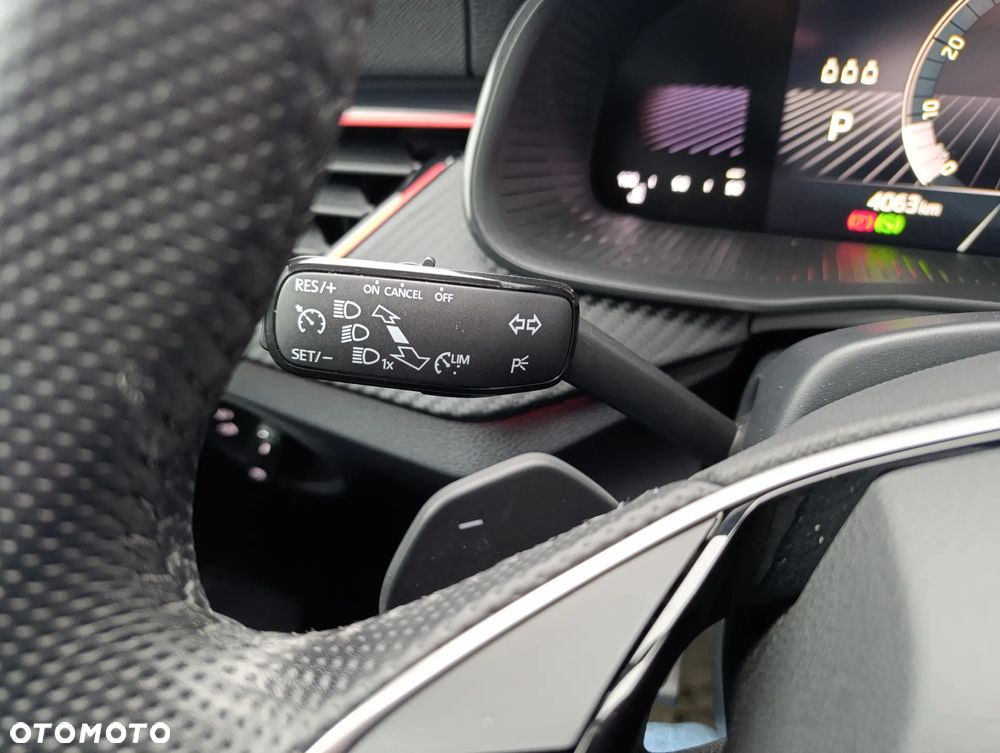 Skoda Kamiq 1.5 TSI Monte Carlo DSG - 24