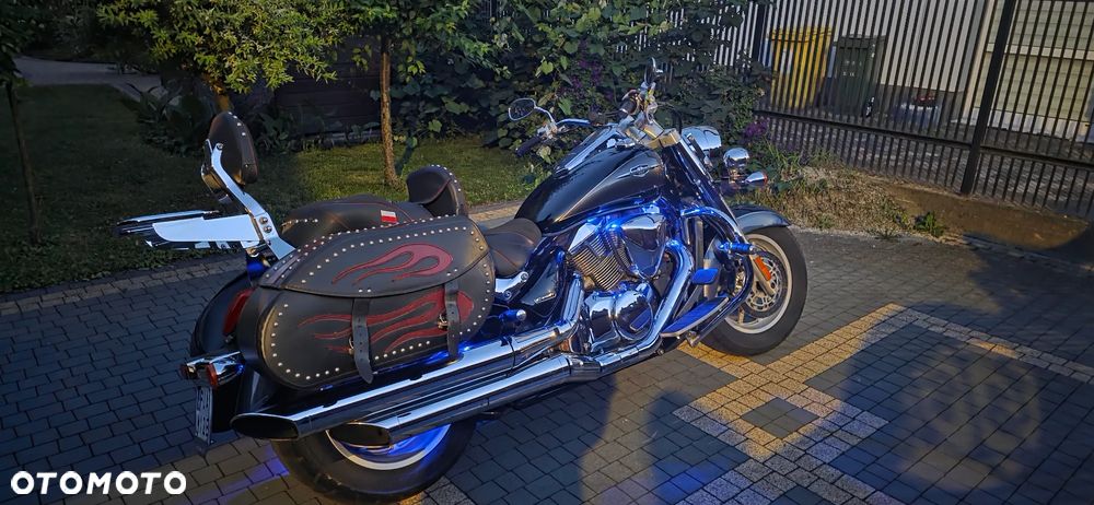Suzuki Boulevard - 12