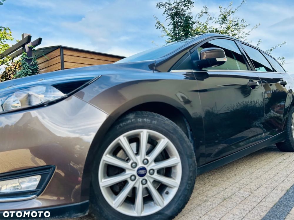Ford Focus 1.5 EcoBoost Titanium ASS - 10