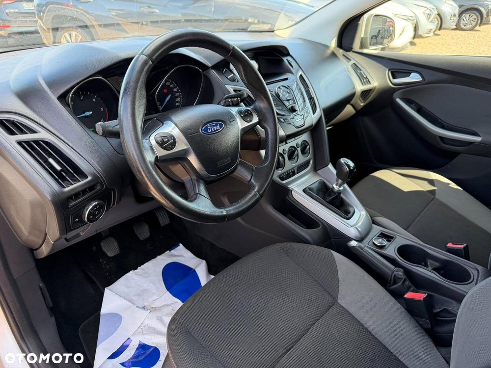 Ford Focus - 16