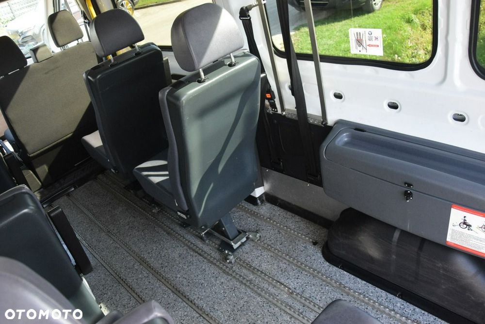Ford Transit - 22