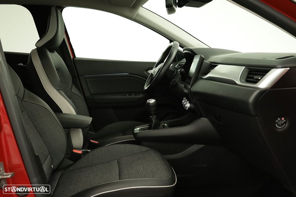 Renault Captur 1.0 TCe Techno Bi-Fuel - 23