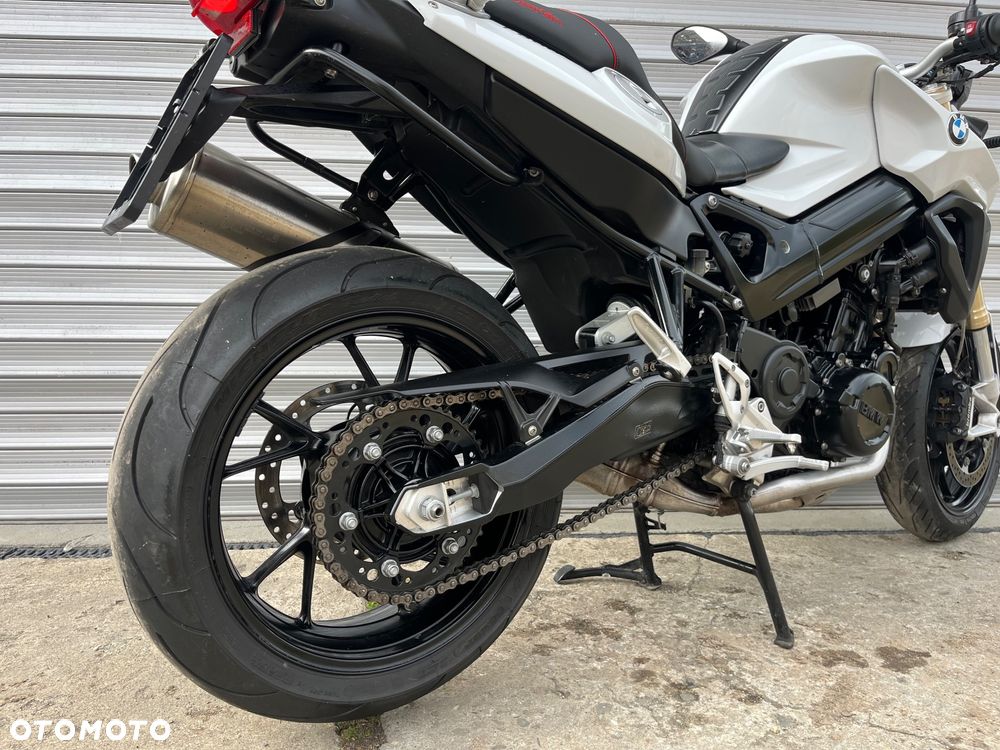 BMW F - 32