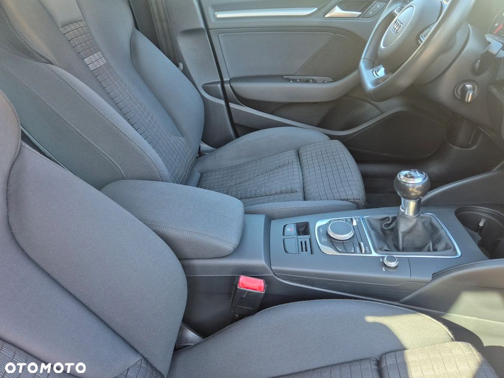Audi A3 Sportback 1.4 TFSI Attraction - 12