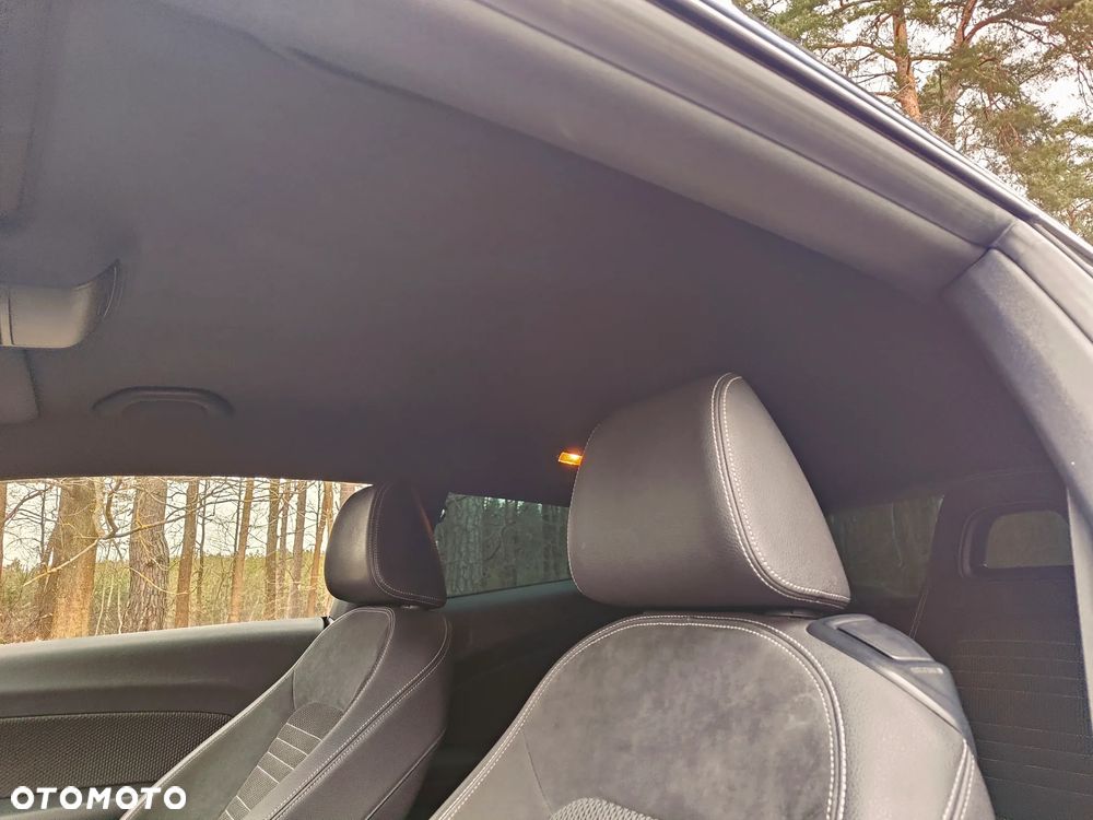 Volkswagen Scirocco 2.0 TDI DSG Edition - 28