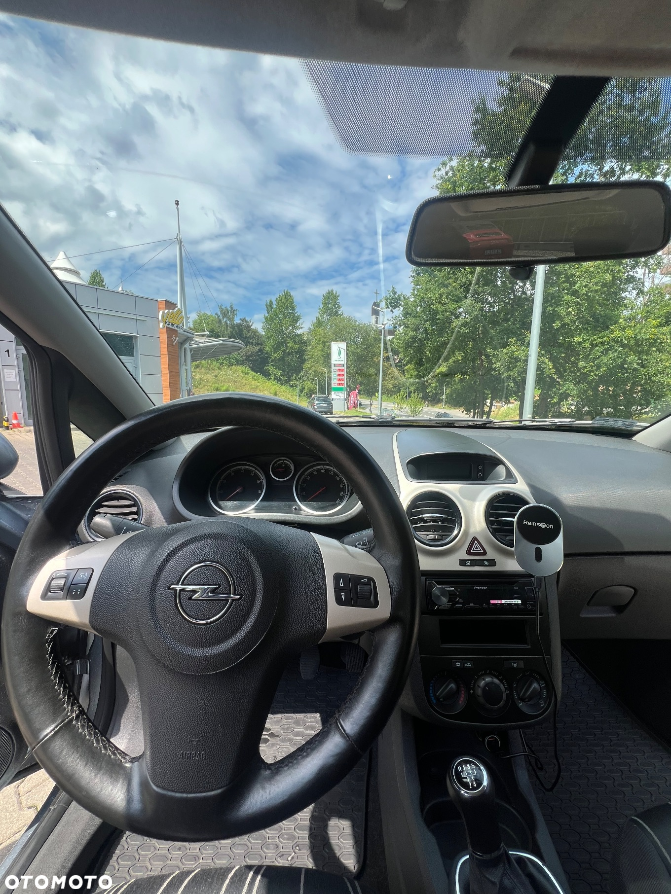 Opel Corsa - 16