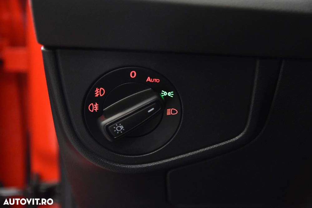 Volkswagen Polo 2.0 TSI DSG GTI - 15