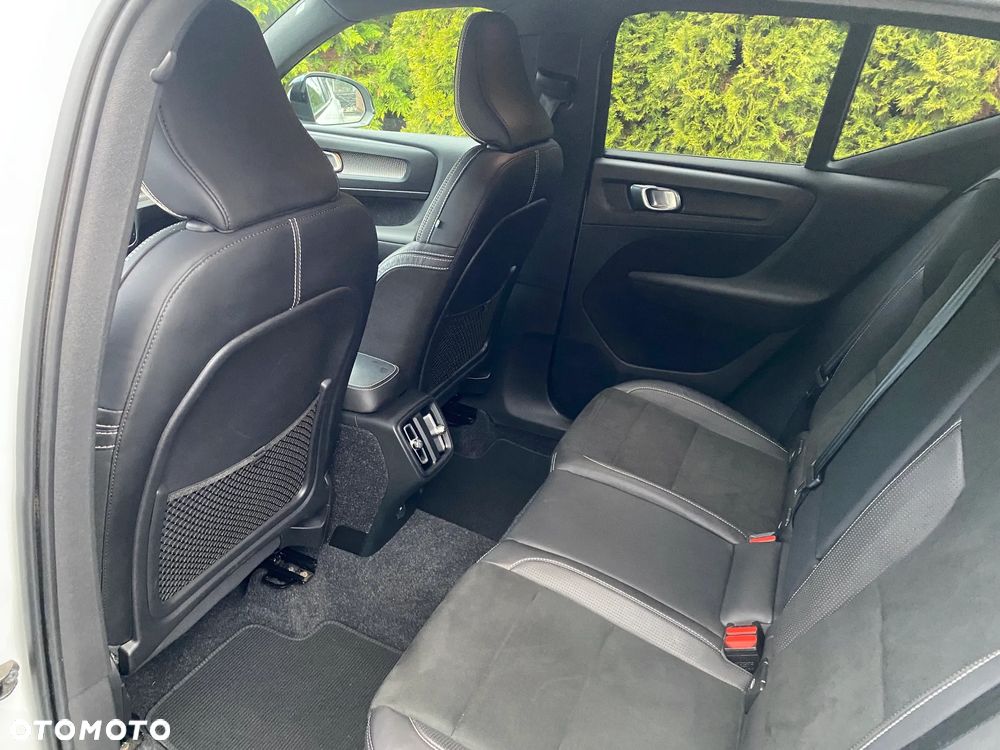 Volvo XC 40 T5 AWD Geartronic R-Design - 11