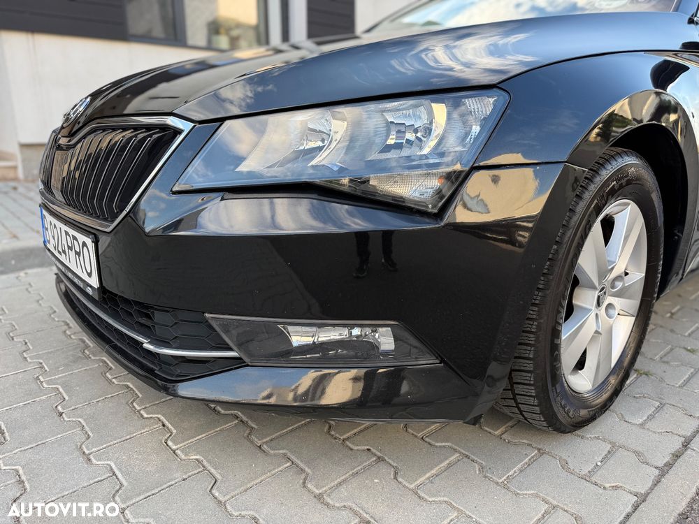 Skoda Superb 1.6 TDI DSG Style - 22