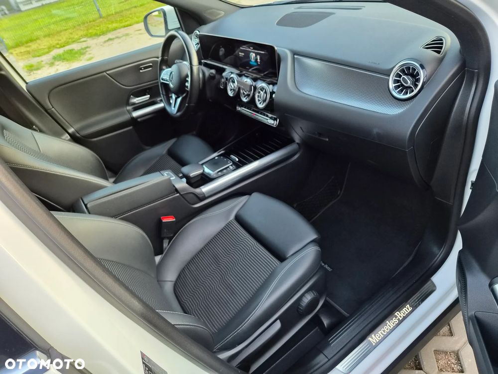 Mercedes-Benz GLA 250 4Matic 8G-DCT Edition 2021 - 19