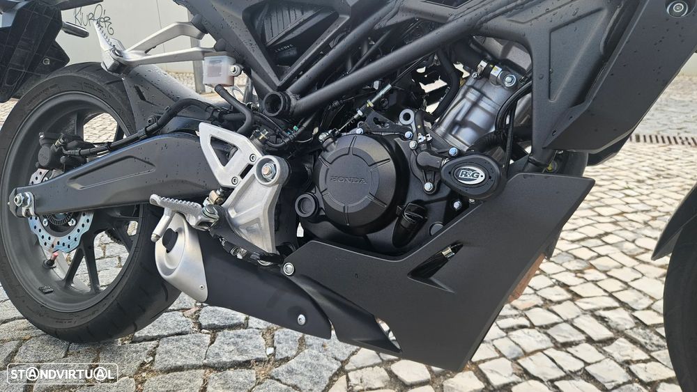 Honda CB 125 R - 7