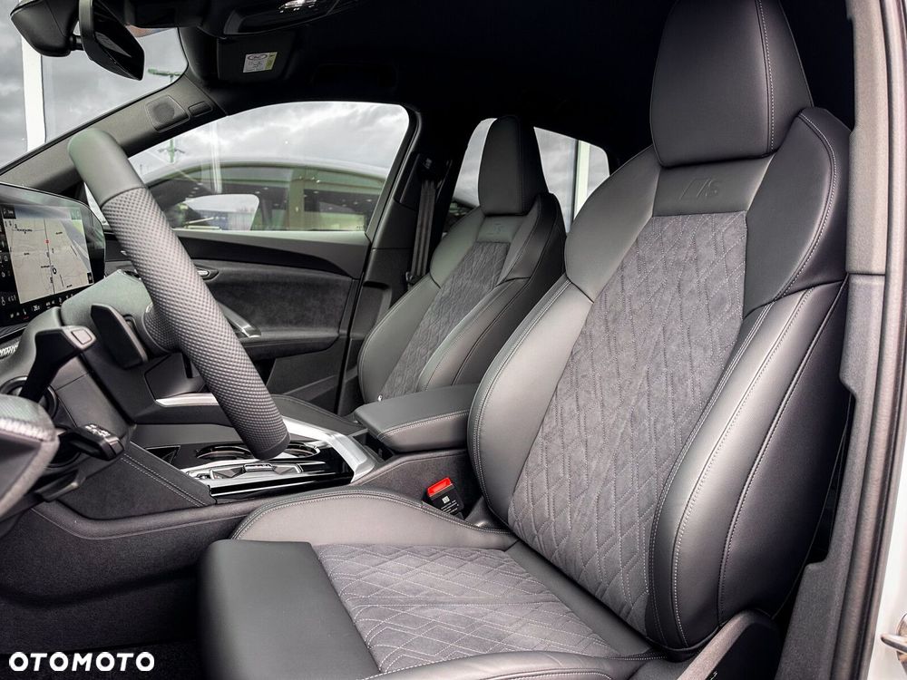 Audi Q5 Sportback - 22
