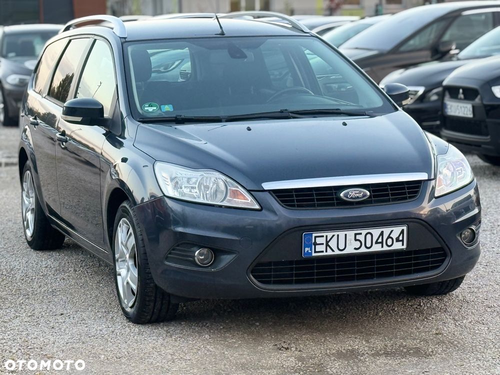 Ford Focus 1.6 16V Ambiente - 17
