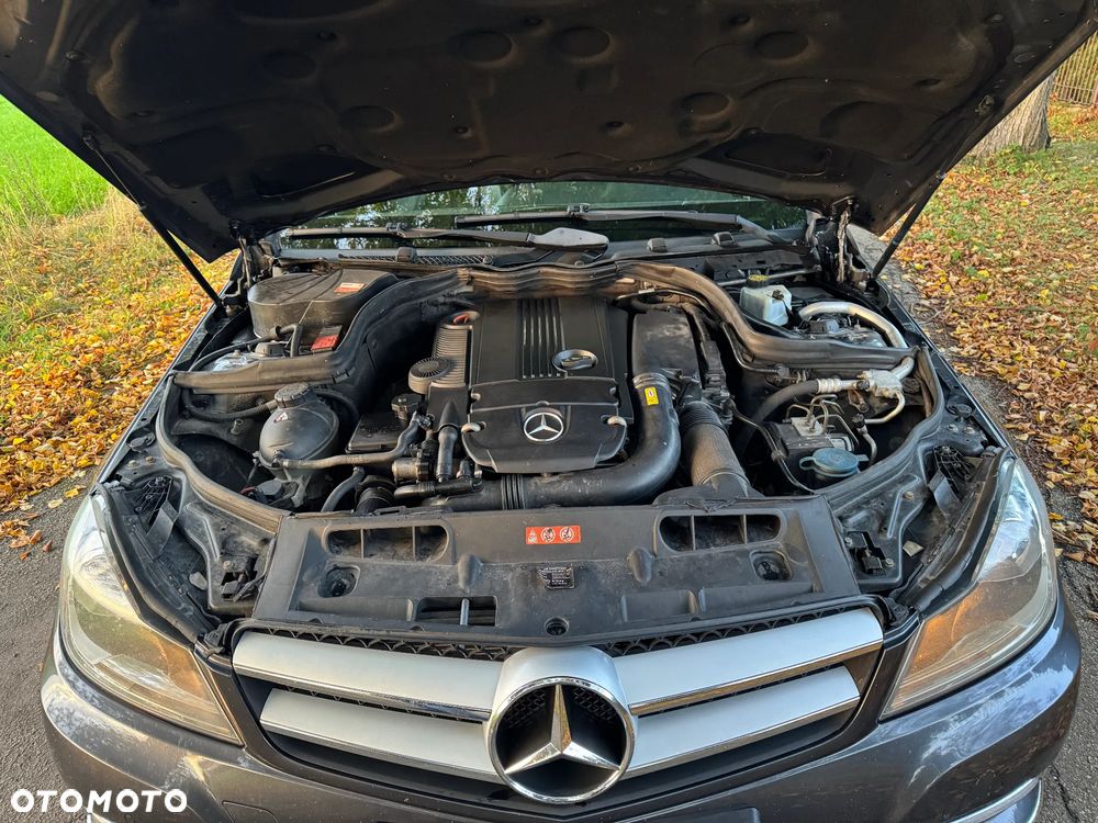 Mercedes-Benz Klasa C 180 BlueEFFICIENCY - 30