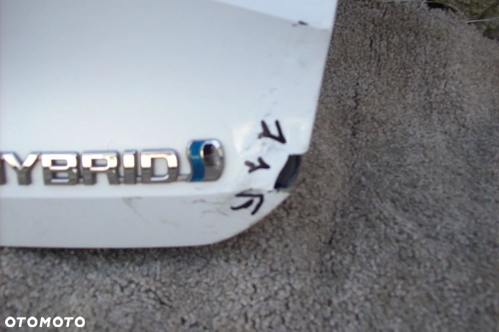 tylna klapa toyota corolla e-21 - 2