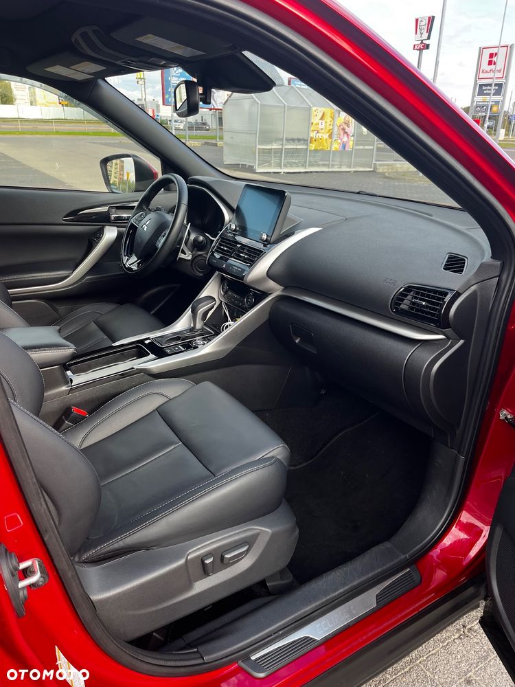 Mitsubishi Eclipse Cross - 10