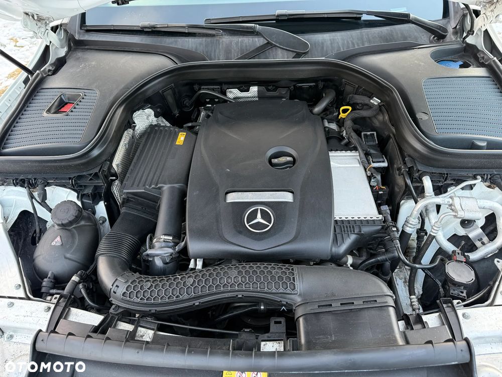 Mercedes-Benz GLC - 21