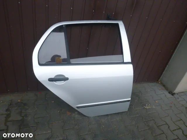 DRZWI PRAWY TYŁ PRAWE TYLNE SKODA FABIA I HB KOMPLETNE - 5