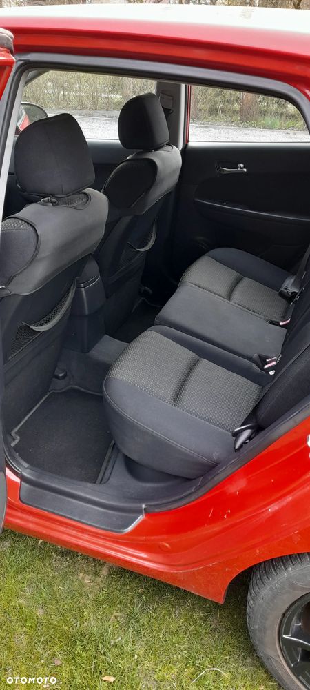 Hyundai i30 1.4 Blue Classic - 13