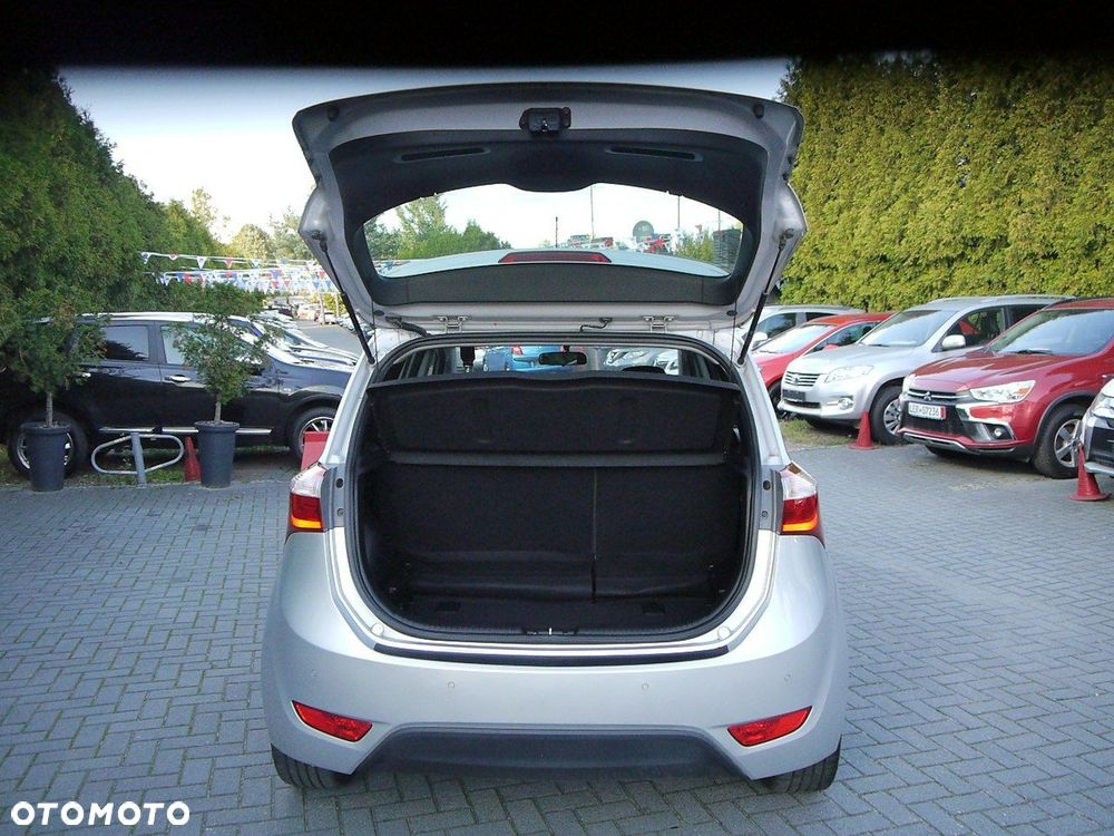 Hyundai ix20 1.6 Premium - 14
