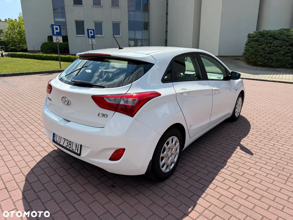 Hyundai i30 1.4 Comfort - 8