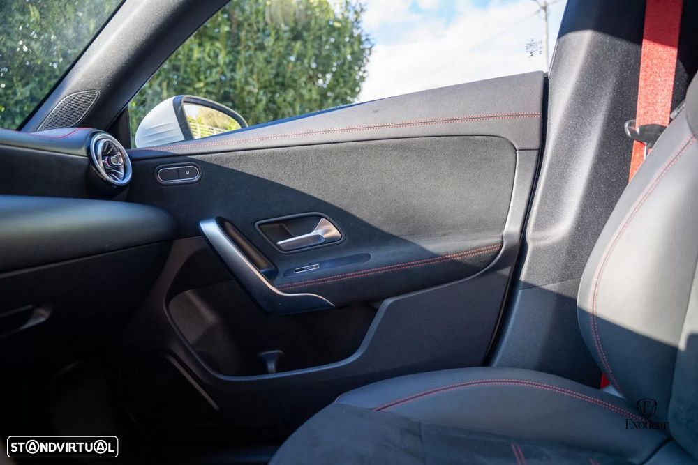 Mercedes-Benz CLA 45 AMG S Shooting Brake 4Matic+ - 34