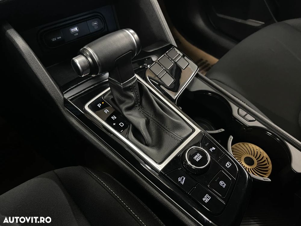 Kia Sportage 1.6 DSL MHEV 7DCT HP 4x2 Style - 25