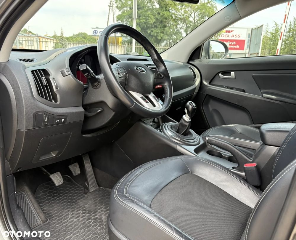 Kia Sportage - 12