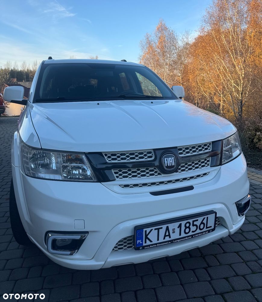 Fiat Freemont 2.0 Multijet 16V DPF Automatik Allrad Lounge - 2