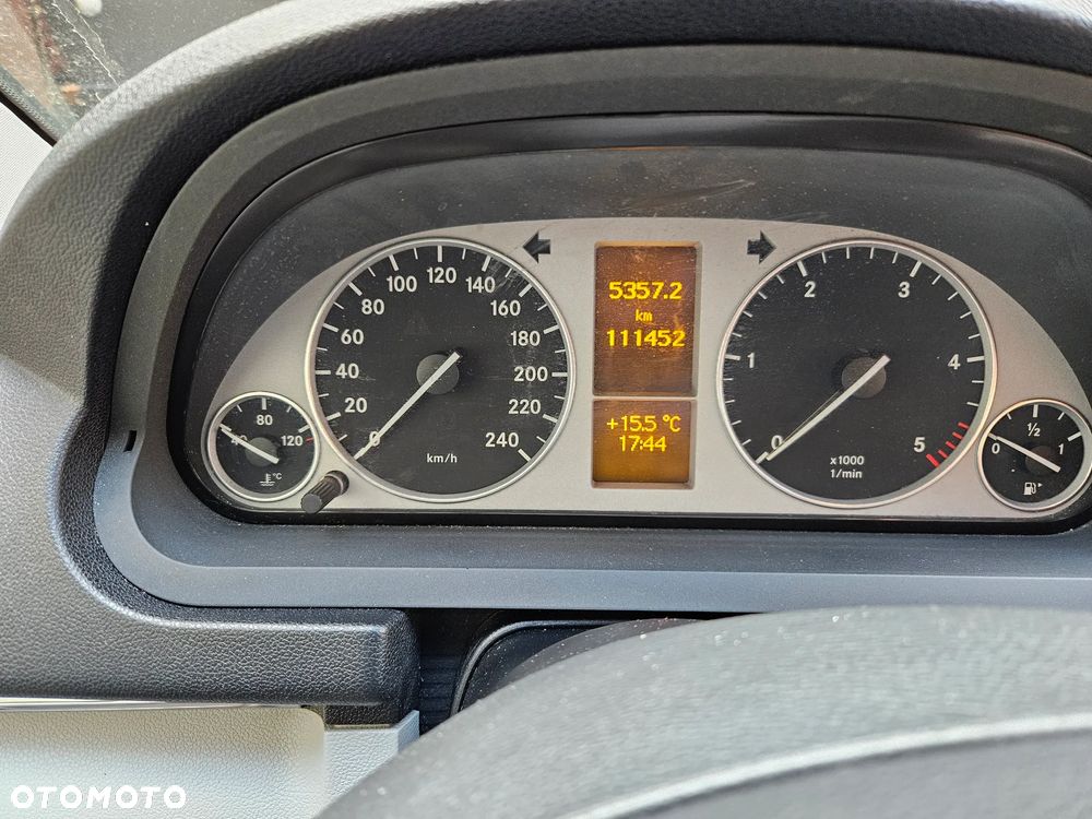 Mercedes-Benz Klasa B 180 CDI - 20