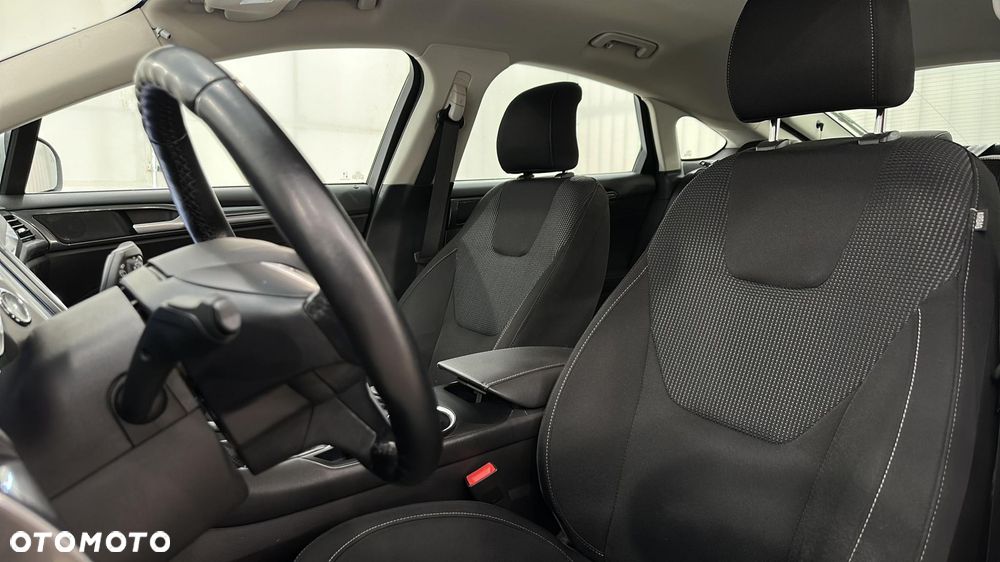 Ford Mondeo - 11
