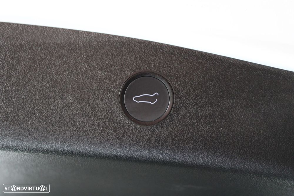 Tesla Model 3 Long Range AWD Dual Motor - 23