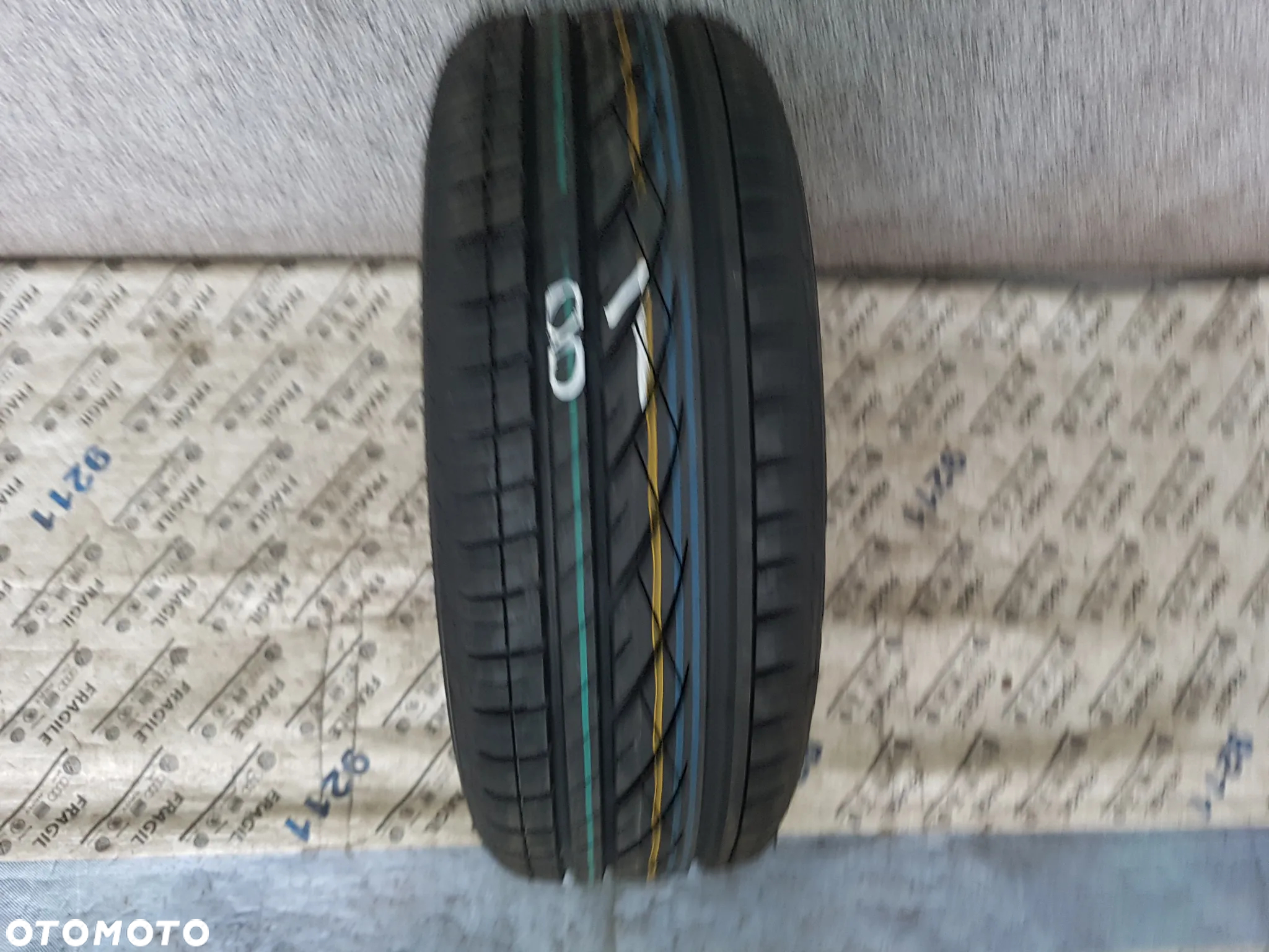 OPONA CONTINENTAL PREMIUM CONTACT  185/55R15  185/55/15 - 10