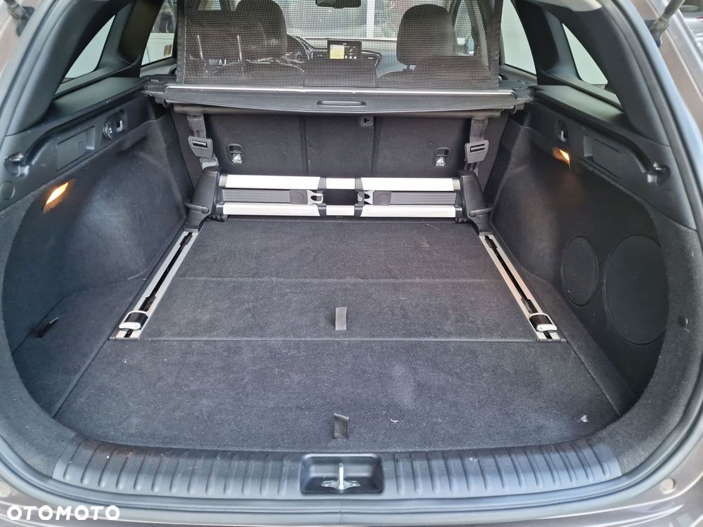 Kia Ceed 1.4 T-GDI L Business Line Plus DCT - 17