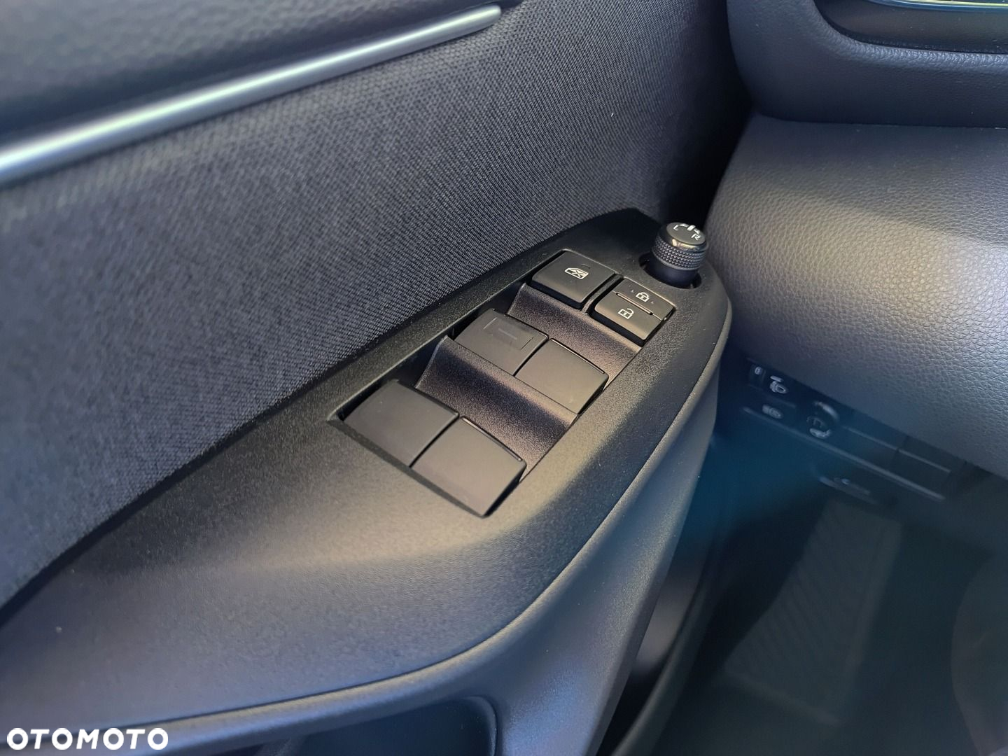Toyota Yaris - 22