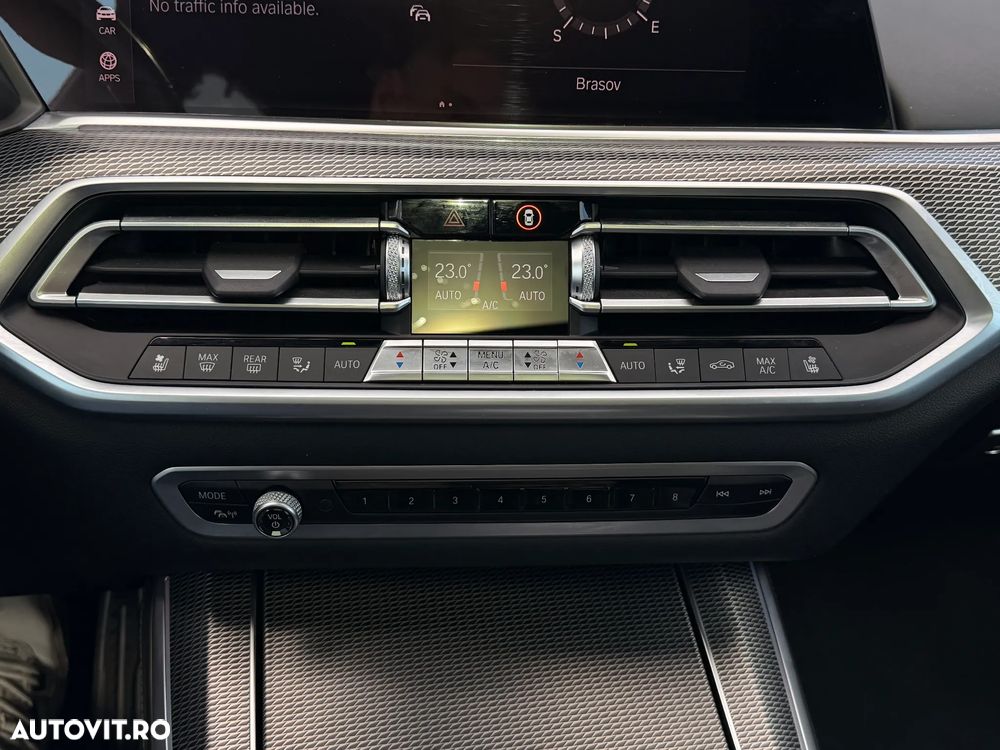 BMW X5 M M50d - 28