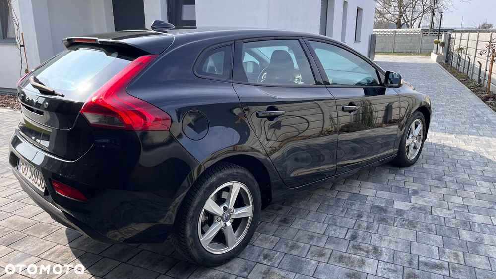 Volvo V40 D2 - 3