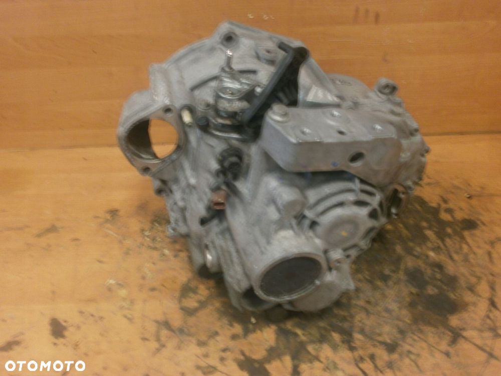 SKRZYNIA BIEGÓW QZZ 2.0TDI VW SEAT SKODA 89TYŚ KM - 3