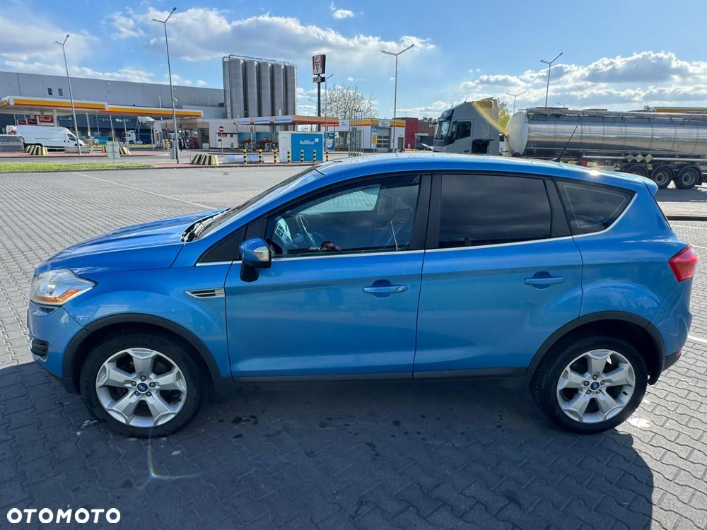 Ford Kuga 2.0 TDCi Titanium FWD - 3