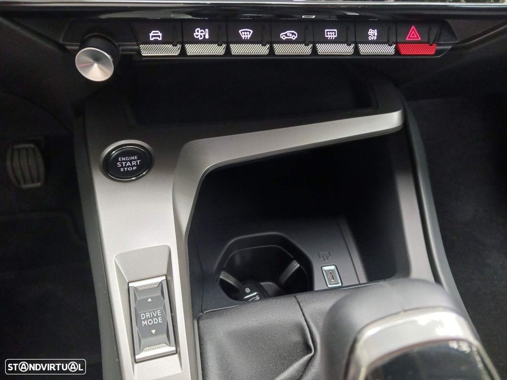 Peugeot 308 1.2 PureTech Allure Pack - 19