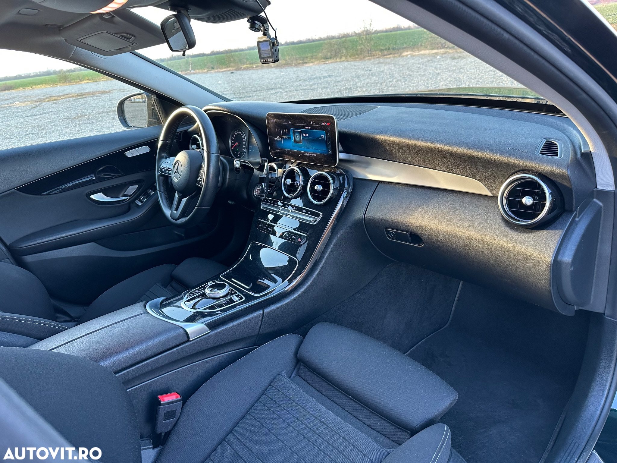 Mercedes-Benz C 180 d T 9G-TRONIC - 9