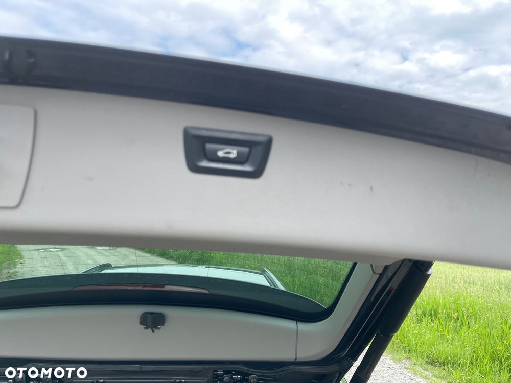 BMW Seria 3 - 12