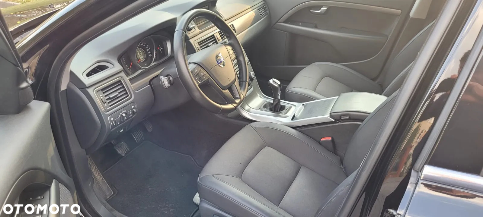 Volvo V70 D4 Kinetic - 9