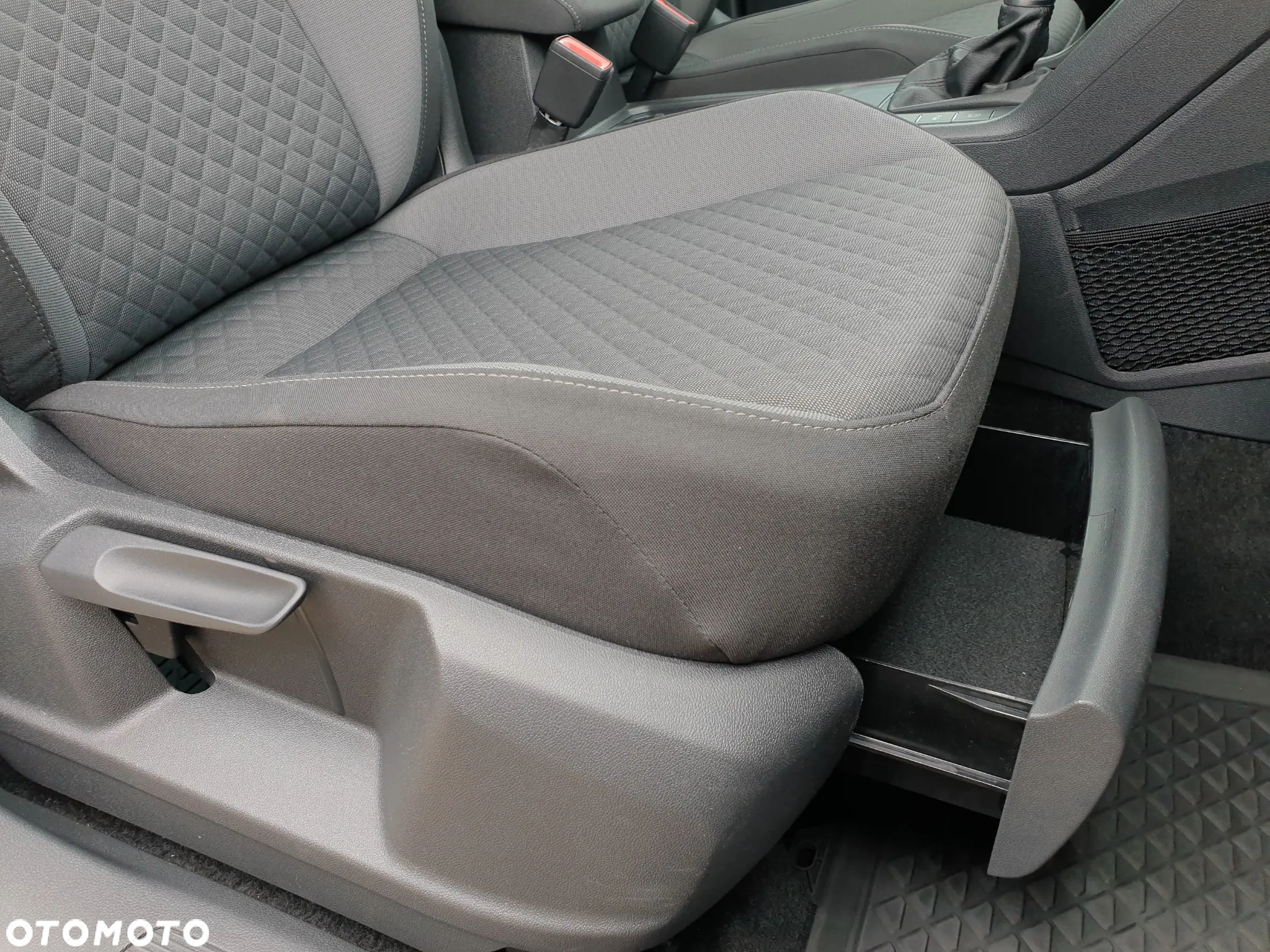 Volkswagen Tiguan 1.4 TSI BMT ACT Comfortline DSG - 32