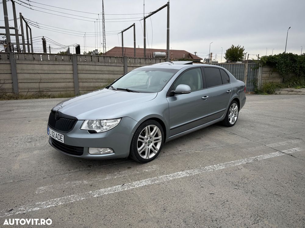 Skoda Superb 2.0 TDI DSG Ambition - 1