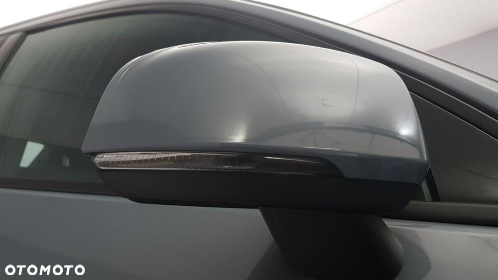 Volvo XC 40 - 12