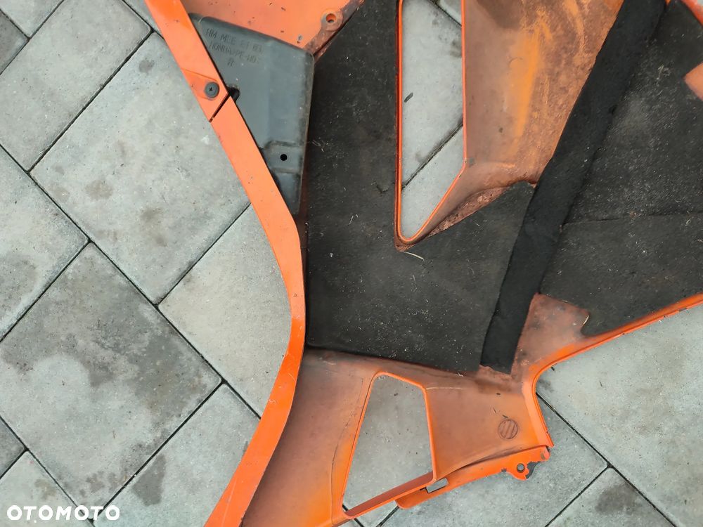 Owiewka, osłona prawa, bok, boczek prawy Honda CBR 600RR PC37 - 10