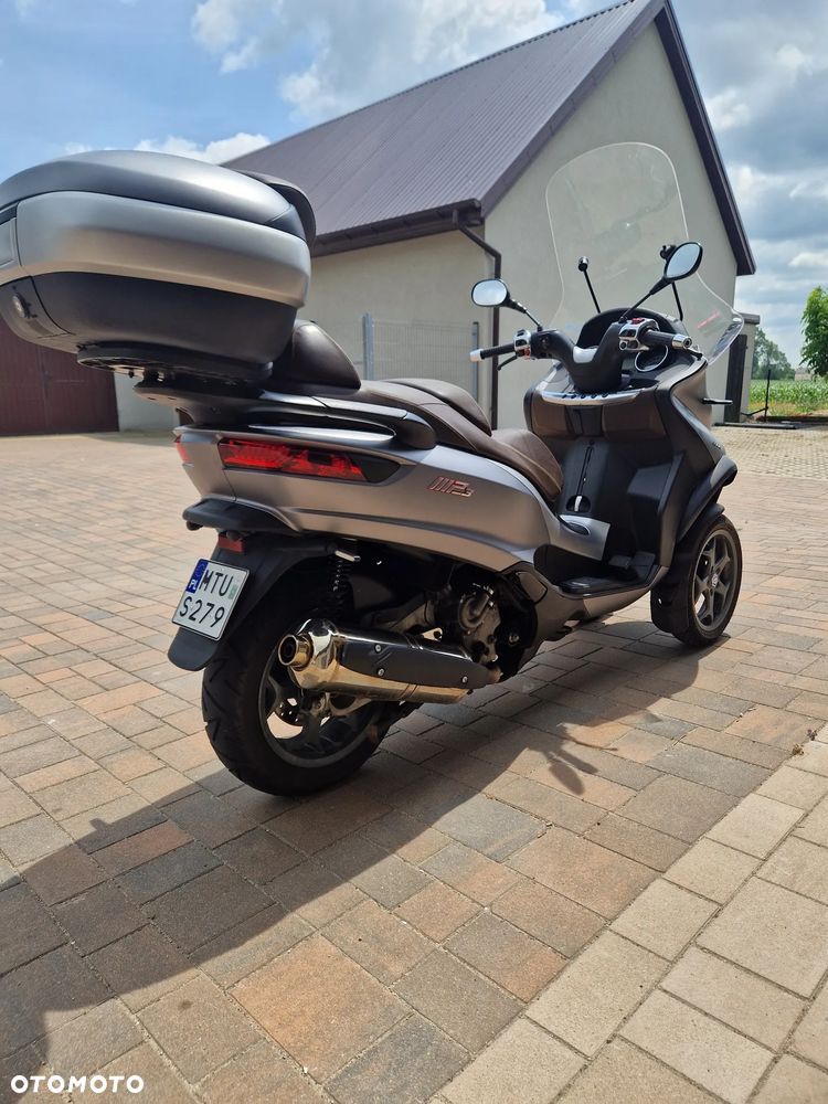 Piaggio MP-3 - 4